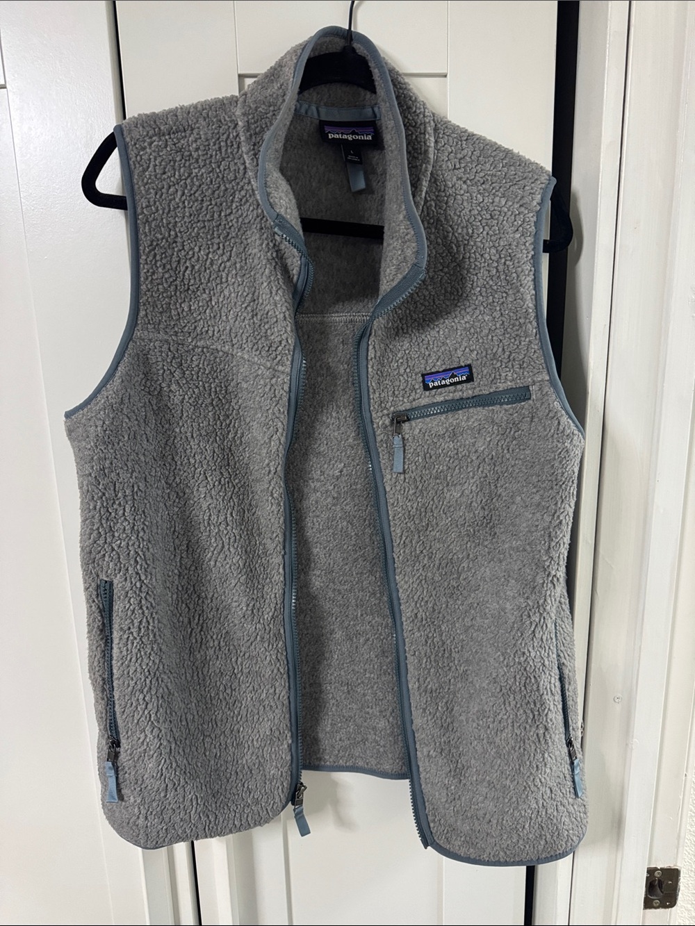 Patagonia Women’s Light Gray Fleece Zip-Up Vest